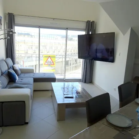 Convivial A Avec Vue Sur