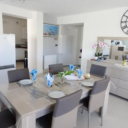 Apartament Convivial A Avec Vue Sur *