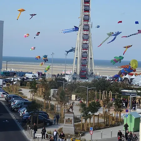 De 2 Avec Vue Sur La Et Balcon Amenage A Appartement Berck