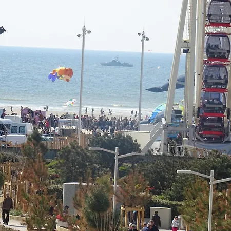 Appartement De 2 Avec Vue Sur La Et Balcon Amenage A Berck