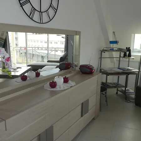 Convivial A Avec Vue Sur