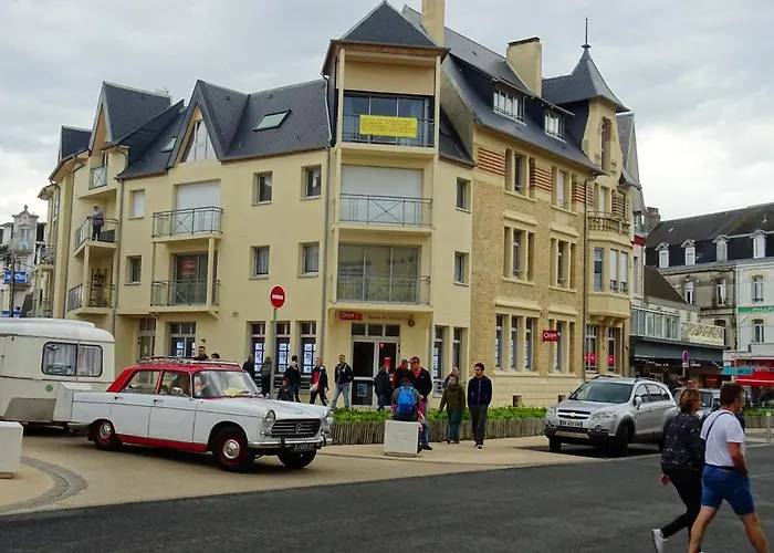 Convivial à Avec Vue Sur Appartamento